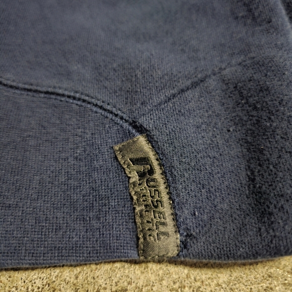 Russell Athletic Sweater - Picture 4 of 5